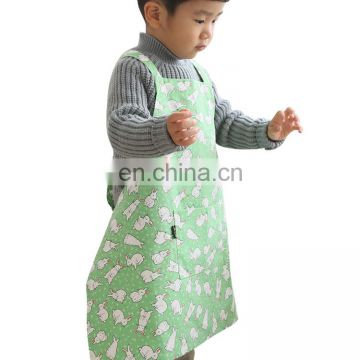 Newly design green rabbit pink daisy pattern lovely art line apron for adult and kids