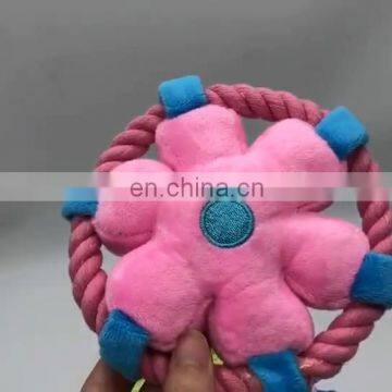 Hot sale beautiful pet puppy chew flower stuffed dog plush toy squeaky