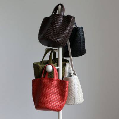 Casual Straw Woven Shoulder Bags For Women Wicker Handbags Handmade Summer Beach Bag Female Travel Large Capacity Rattan Totes photo-3