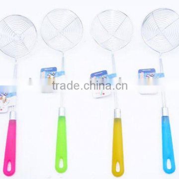 Noodle skimmer metal skimer with plastic handle