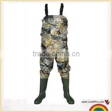 Camo hunting chest waders