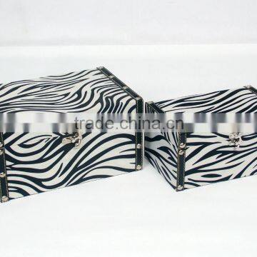 Retro zebra black rectangle-shaped jewelry box rivets border