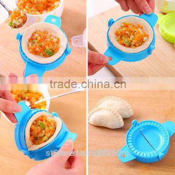 Dumpling Maker Device Home plastic Dough Press Jiaozi Ravioli Mold Mould Kitchen Cooking Pastry Tools Gadgets Hot Sale