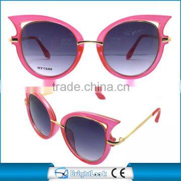 Fashionable Cheap Hot Pink Plastic Cat Eyes 3 Uv400 Round Shape Metal Leg Lady Charm Sunglasses Factory