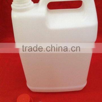 Malaysia jerry can 5 liter, high quality 5 liter jerry can, FDA approved 5 liter jerry can. BUY AT RM2.00/ USD0.50 EACH CAN !
