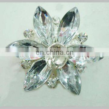 Trendy silver crystal rhinestone button