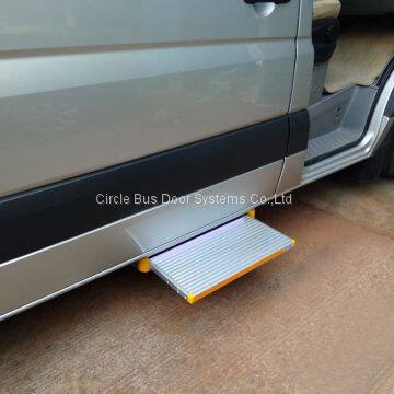 Electric foot access step for Iveco daily and Limousine  (EBS100)