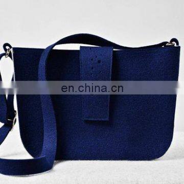 Handmade Modern Designed Felt Messenger Bag With Cotton Lining photo-2