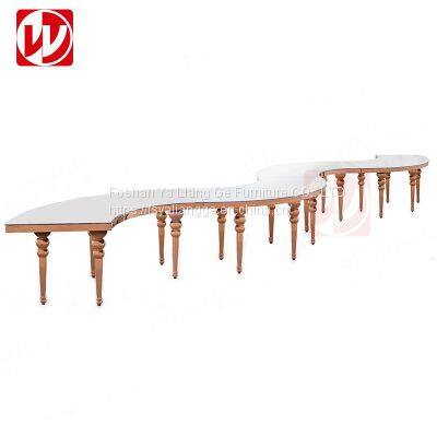 Dubai Luxury Wedding Rental Serpentine Table Gold Stainless Steel Glass Banquet Table photo-2