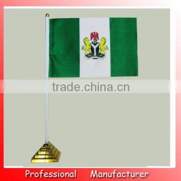 Eco-friendly 14*21cm Nigeria table world flag wholesales manufacturer