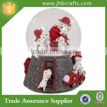 Animal Theme Resin Dog Snow Globe Home Decoration