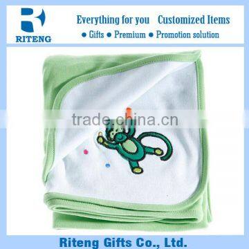 2015 Soft Applique Embroidery Muslin Baby Blanket