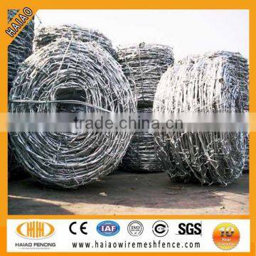 Made in China high quality barbed wire fencing equipment