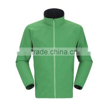 Customized customer design 100% polyester light weight softshell YKK zipper colorful jackets outdoor