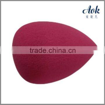 Hot selling peach shaped soft facial washing sponge