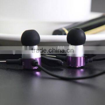 High quality in-ear earphone/headset/headphone with mic