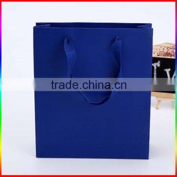 Diversified latest designs classical small blue paper gift bag