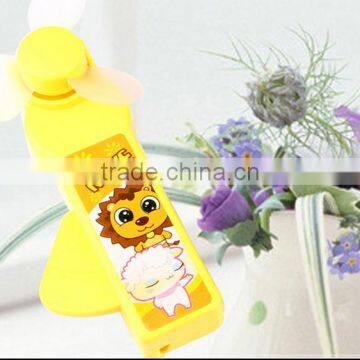 Cheap Plastic Mini Handy Fan for Kids in Summer photo-2