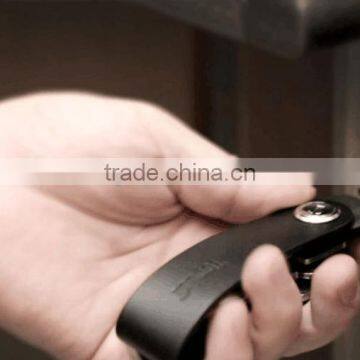 Multifunctional Storage Keychain With Skeleton Screws and High Quality Leather photo-5