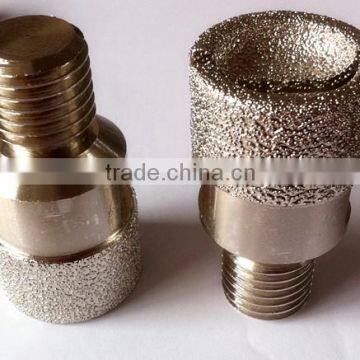 Vacuum brazed diamond granite router cutting bits