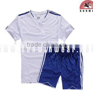 China Factory Top Quality Soccer Jersey Sample Free photo-2