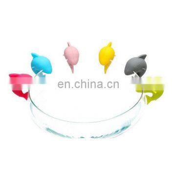 shark party dedicated suction cup wine glass silicone label rubber wine glasses recognizer