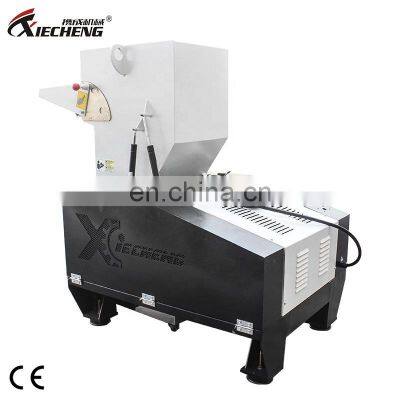 European Standard Flat Cutter Saddle Recycling Granulator Machine PE/PP/PVC Plastic Crusher