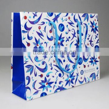 2015 colourfully printing low cost & fashion paper bag