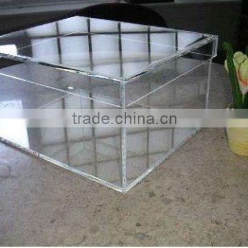 clear acrylic storage box with removable cover