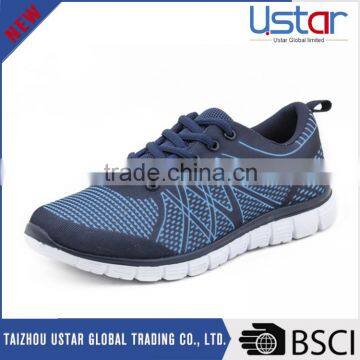 Latest design light sports shoes for men