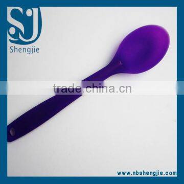 Trade Assurance Versatile and Heat Resistant Silicone Spoon With Steel Inside photo-4