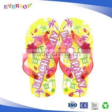 Fashionable and Comfortable Kids Pvc Strap pe Slipper Children Girls Silk Print Summer Flip Flops