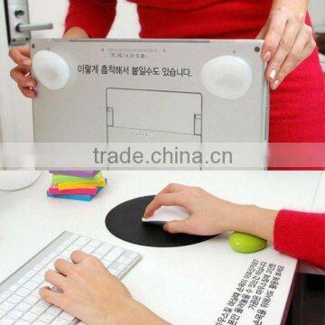 Single silicon pebbles cooling pad cuff silicon cooling pad