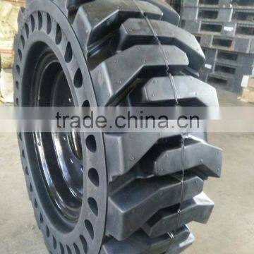 China Lug Tread 12x16.5 14x17.5 Jlg S400 Telescopic Boom Lift Solid Tires photo-6