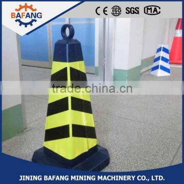 High quality conical tube roadblock factory supplier traffic safety cone