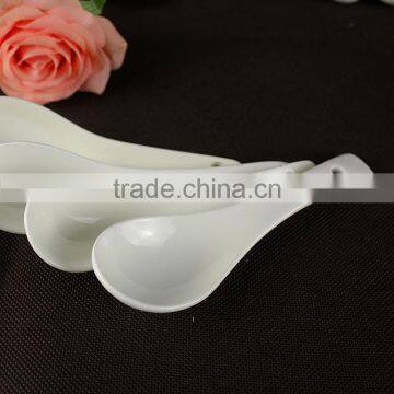 China factory suppliers porcelain flatware coffee tea duck spoon