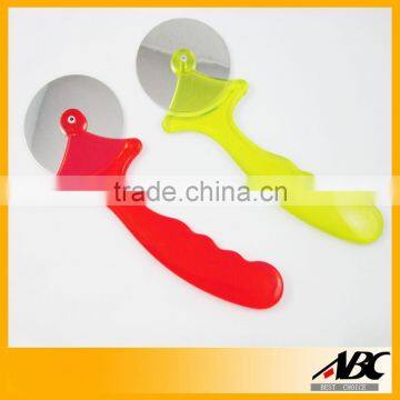 Popular Plastic Handle Wholesale Pizza Cutter