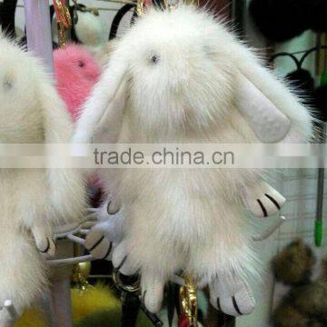 2017 maker wholesale hot sale alibaba custom rabbit shape mink fur ball keychain