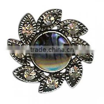 Gorgeous simple flower design wedding silver ring Lady Inlaid shell Flower Ring Stylish flower shape diamond ring