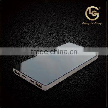 Free Custom LOGO High Capacity Three USB Output Mobile Power Bank 8000mAh photo-5