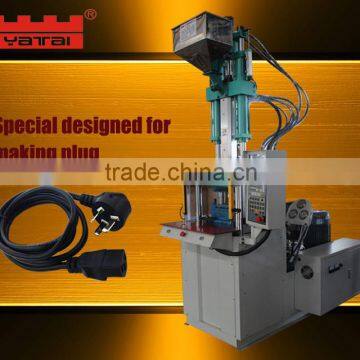 socket plug verticaal injection machine