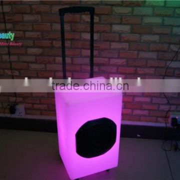 Wholesale pulse 360 degree bluetooth led cube BT speaker with smart color pull rod