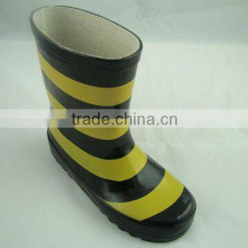 Kids yellow stripe high heel rubber rain boots
