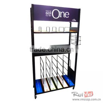 There-Tier Multi- Wire Holder Movable Metal Pillow Display Stand