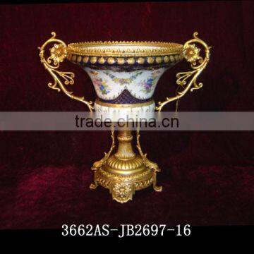 Floral Design Ceramic Fruit Bowl With Gilt Copper Mounted and Base photo-5