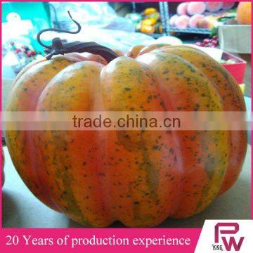 High quality small crafts pumpkin decoration with handpainted for event decor