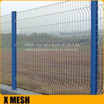 Black 3D Curved PVC Coated 50x200mm Weled Mesh Fence Panel