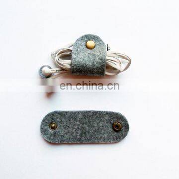 Felt Earphone Cable Holder photo-3