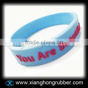Custom embossed logo silicone bracelet