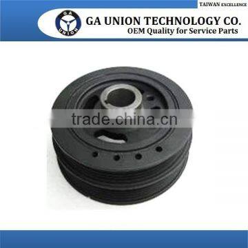 car auto parts / auto engine /Crankshaft Pulley 13470-16100 For Toyota